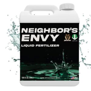 PetraMax 7-in-1 liquid lawn fertilizer concentrate bottle for deep green grass growth and healthy turf lawn care.